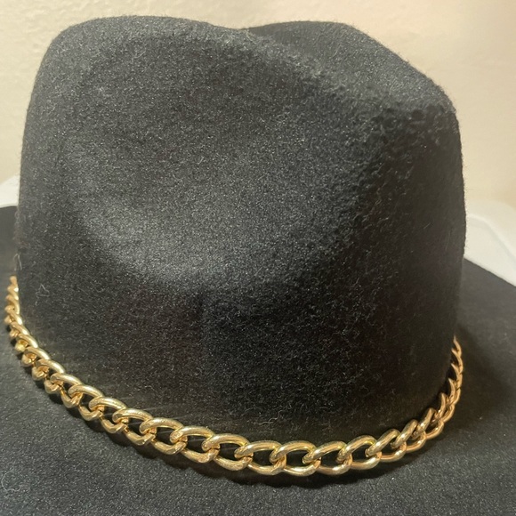 Black Felt Hat - Picture 6 of 8
